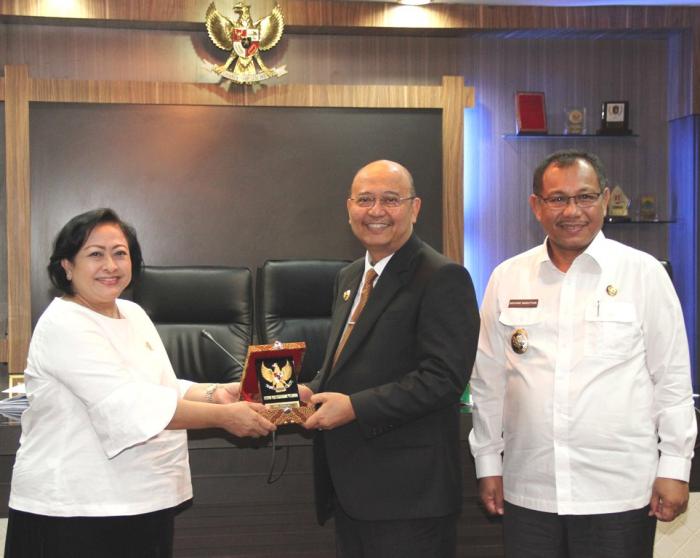 Ketua Wantimpres Bertemu Dzulmi Eldin, Ini yang Mereka Bahas!