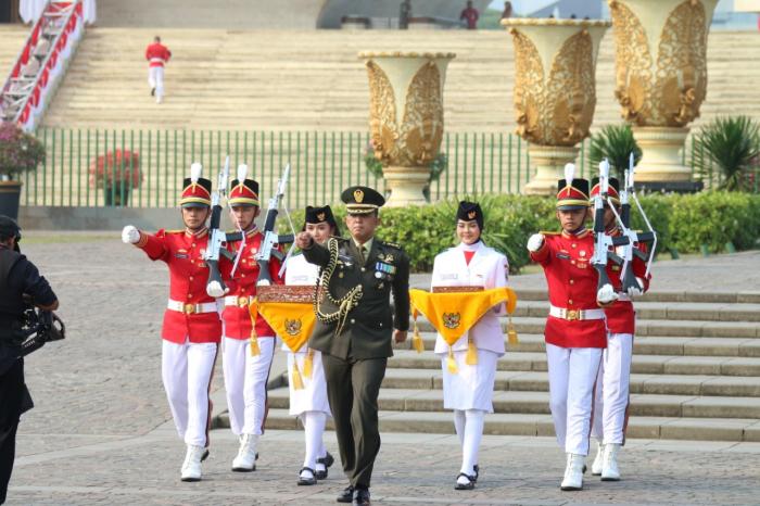 Kolonel Inf Rudy Saladin, Pimpin Awali Prosesi Upacara Peringatan HUT ke-74 RI