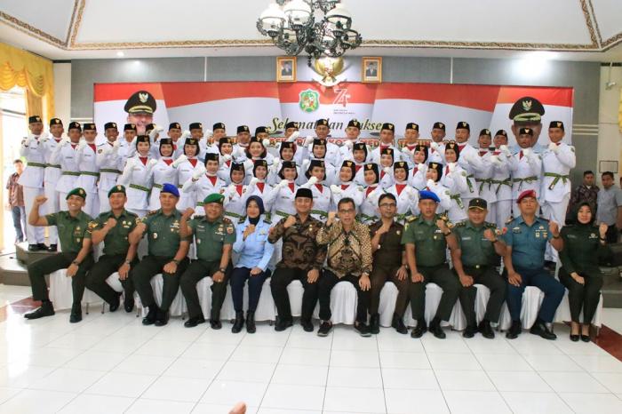 Pasukan Pengibaran Bendera Kota Medan Dikukuhkan