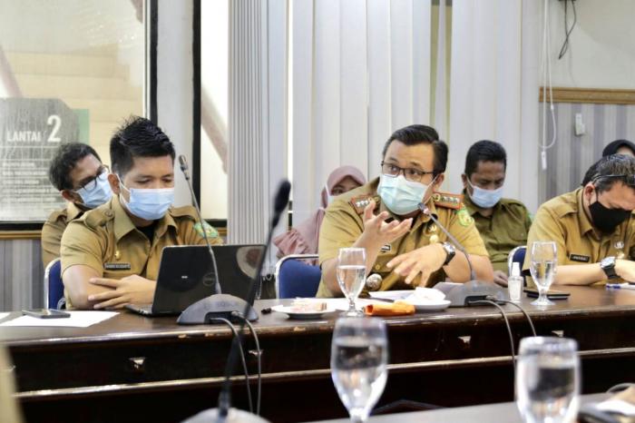 Petugas Pemakaman Jenazah Covid-19 Tetap Dilengkapi APD