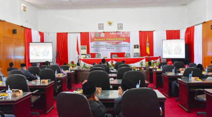 Sejumlah Anggota DPRD Kota Padangsidimpuan Bolos Rapat Paripurna Pidato Kenegaraan Dalam Rangka HUT RI