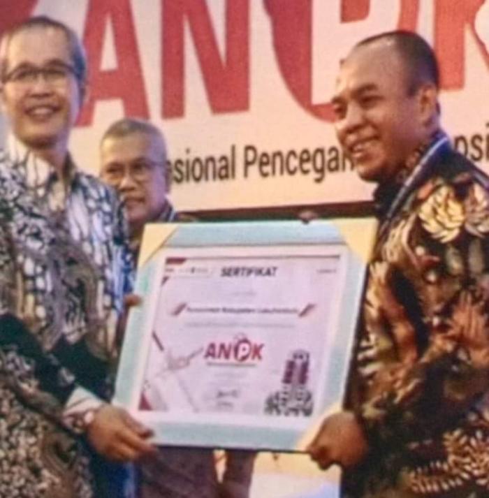Pemkab Labuhanbatu Menerima Sertifikat Aksi Baik Pencegahan Korupsi