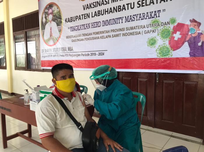 PT. Torganda Kebun Sibisa Vaksinasi 6.000 Karyawan