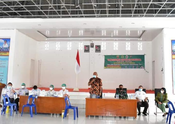 Masyarakat Nias Utara Antusias Ikuti Vaksinasi Massal Covid-19