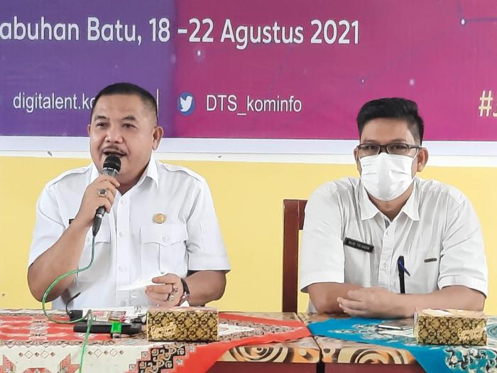 Sekdakab Labuhanbatu Membuka Pelatihan Sumber Daya IT