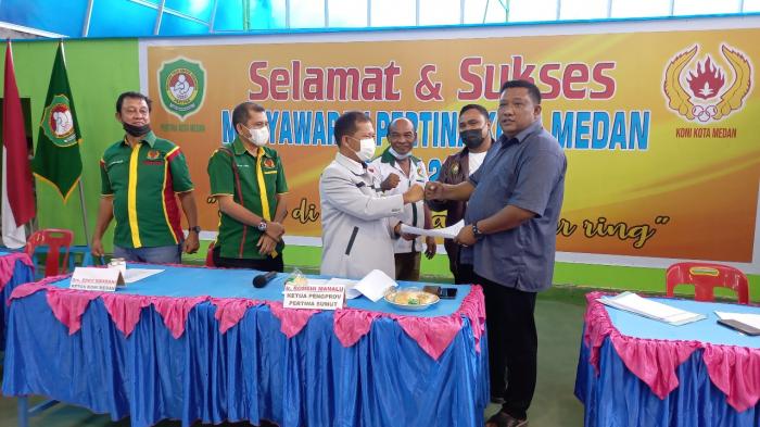 Aklamasi, Sabam Manalu Terpilih Kembali Sebagai Ketua Pertina Medan
