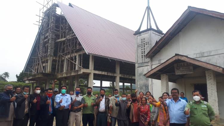 TPL Bantu Pembangunan Gereja HKBP Simarigung Kecamatan Doloksanggul