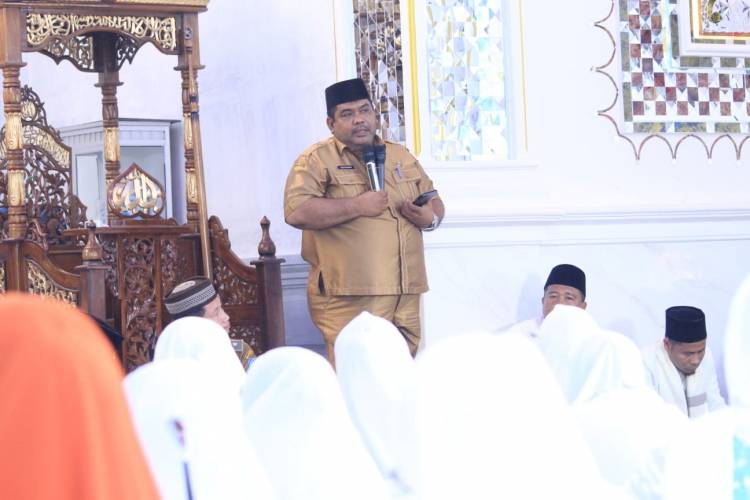 Asisten III Hadiri Yasin Akbar Wilayah II Kecamatan Rantau Selatan