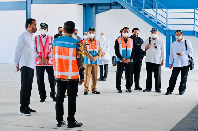 Presiden Jokowi Resmikan Terminal Kijing Pelabuhan Pontianak di Kabupaten Mempawah