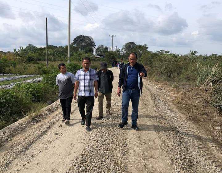 Bupati Humbang Hasundutan Tinjau Pembangunan Jalan Di Doloksanggul Dan Parlilitan
