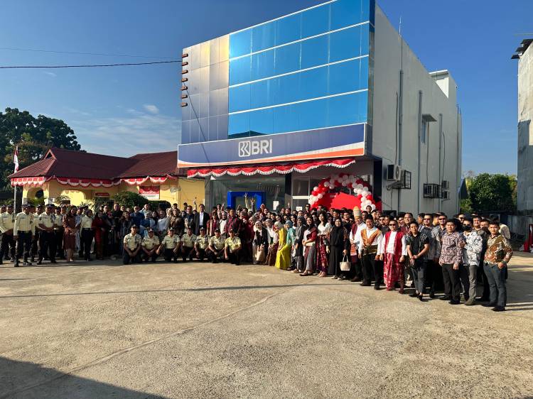 BRI Branch Office Kotapinang Gelar Upacara HUT Ke-80 Kemerdekaan RI