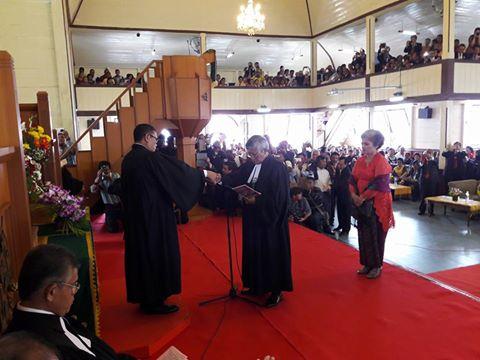 Ephorus HKBP Pdt Dr Darwin Lumbantobing dan Sekjen Pdt David Sibuea Resmi Dilantik di HKBP Pearaja Tarutung