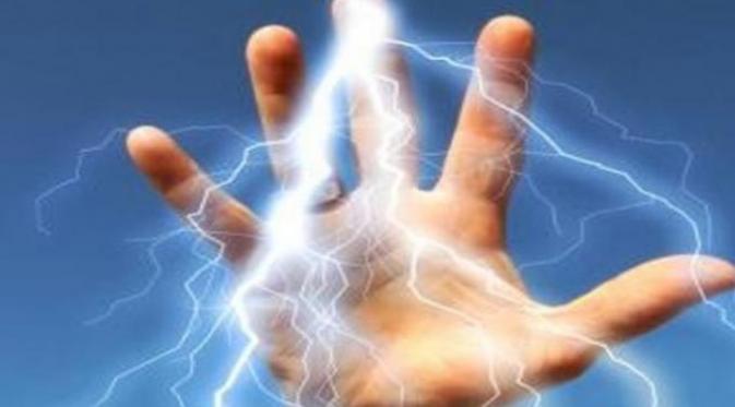 Anak dan Ayah Kesetrum di Sergai