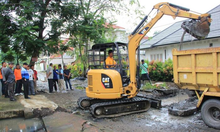 Kerap Banjir, Camat & Lurah Harus Siaga Banjir!
