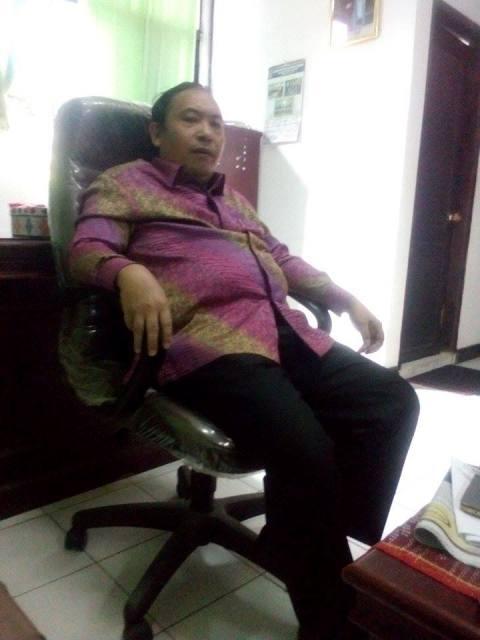 Asmadi Lubis Pertanyakan Motif Bupati Tobasa Darwin Siagian Buat Karnaval Pesona Danau Toba di Hari Minggu