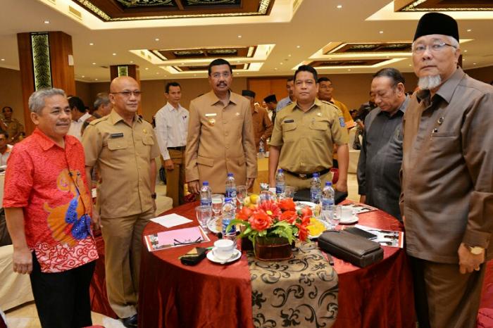 Stop Saling Mengejek Dan Mengumbar Kesalahan