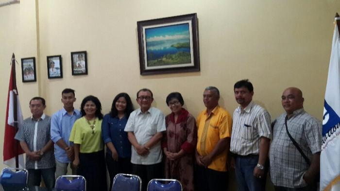 Panitia HUT ke-60 GBKP Kemenangan Tani Audiensi dengan Dr RE Nainggolan MM