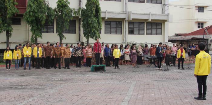 Mahasiswa Baru Darma Agung Ikuti MOM