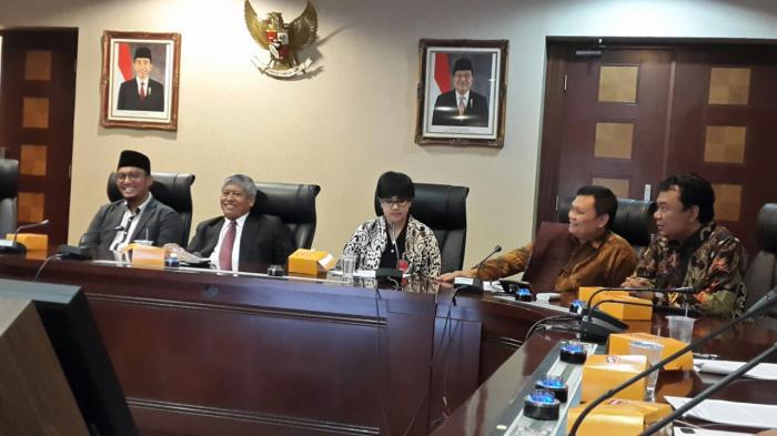 Diskusi Publik: BHINNEKA TUNGGAL IKA "RUMAH" NKRI