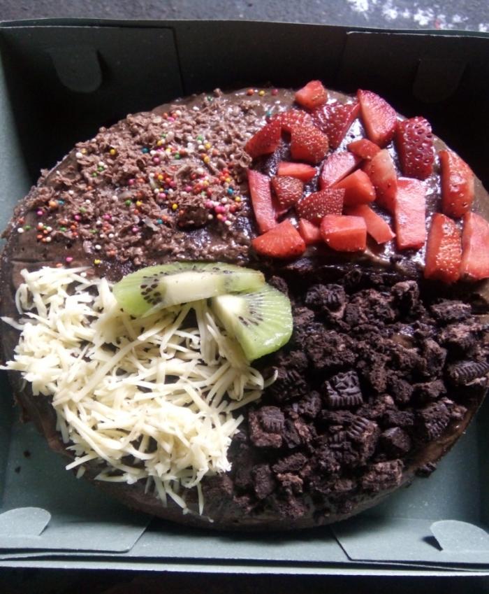 BROWNIES SIMPANAN MAMAK: OLEH-OLEH WAJIB DARI KOTA MEDAN