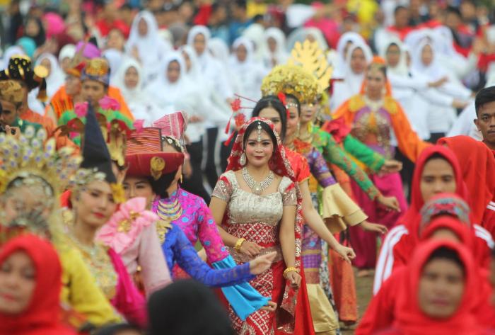 2019 Orang Menari Ahoii Bersama Tunjukkan Medan Lebih Indonesia 