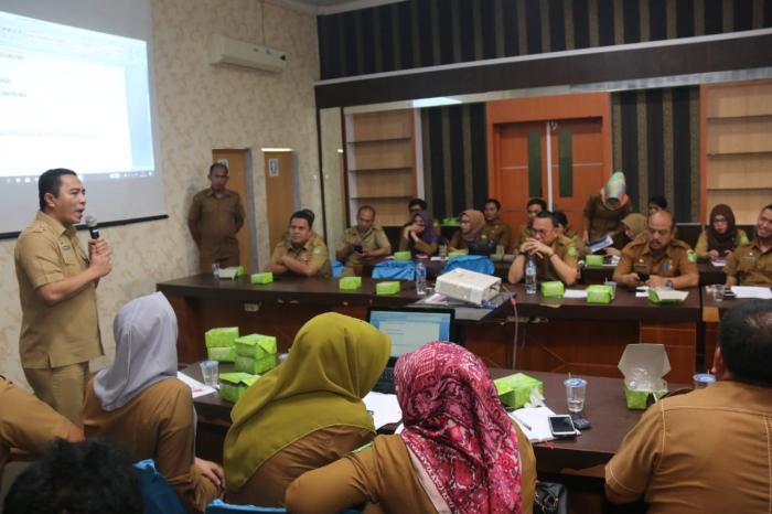 Seluruh Kecamatan Harus Manfaatkan Media Sosial dan Aktifkan SP4N LAPOR