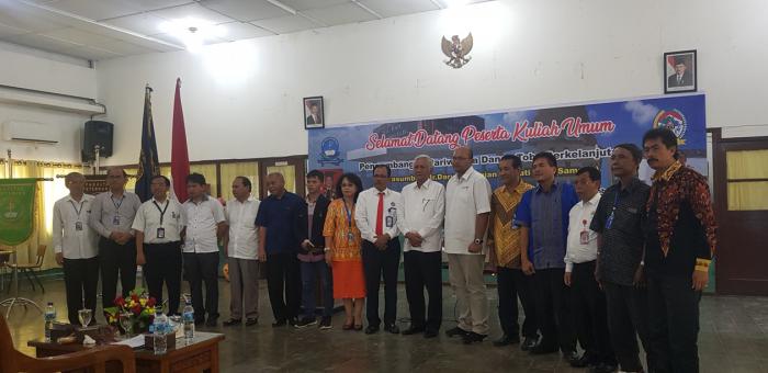 Direktur BODT dan Bupati Tobasa Kuliah Umum di UHN Medan