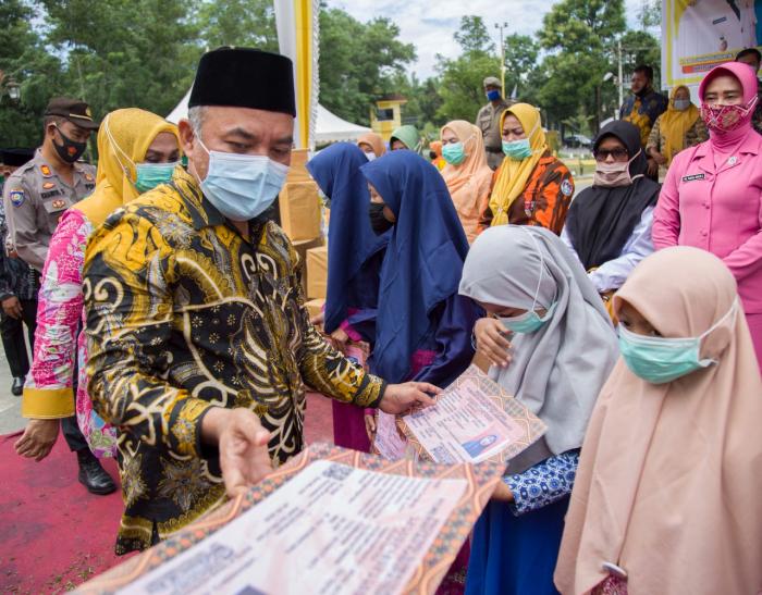 Bupati Andi: "Saya ingin Anak -Anak Labuhanbatu Bisa Menorehkan Tinta Emas"