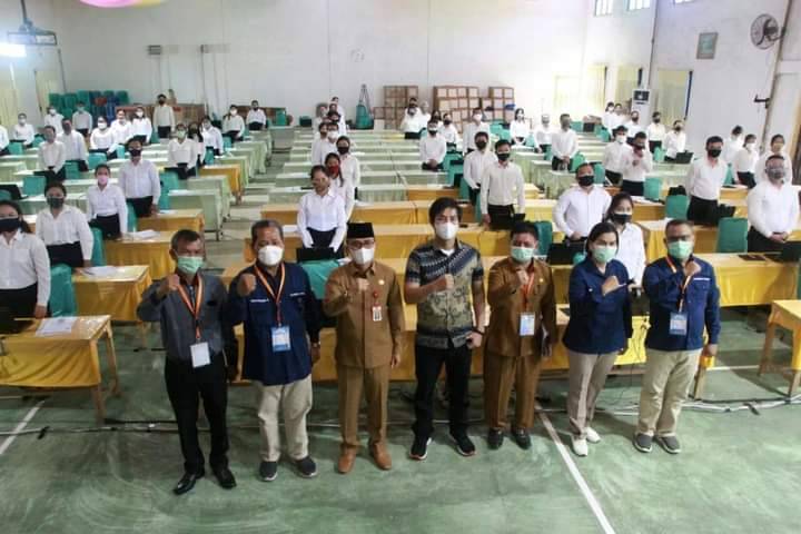 Prof. Dr. Fakhili Gulo Buka Pelaksanaan Ujian SKD Penerimaan CPNS Kabupaten Nias Barat