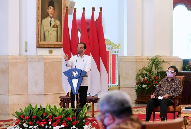 Presiden Minta Para Pengusaha Ingatkan Pandemi Covid-19 Belum Berakhir