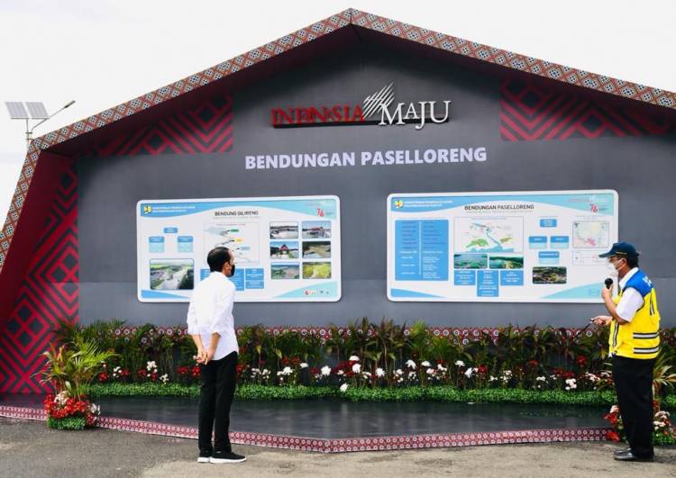 Resmikan Bendungan Paselloreng dan Bendung Gilireng, Presiden: Mendukung Sulawesi Selatan sebagai Lumbung Pangan Nasional