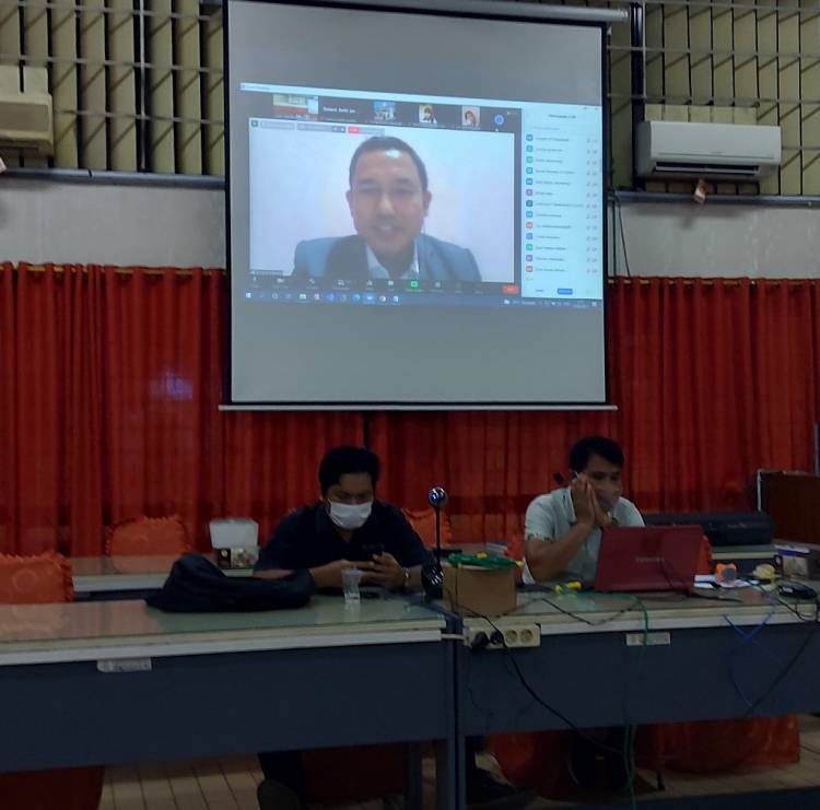 Pakar Politik Fisipol UHN Dr. Dimpos Manalu, M.Si, Mahasiswa Fisipol UHN Medan Dipersiapkan Jadi Pemimpin Masa Depan