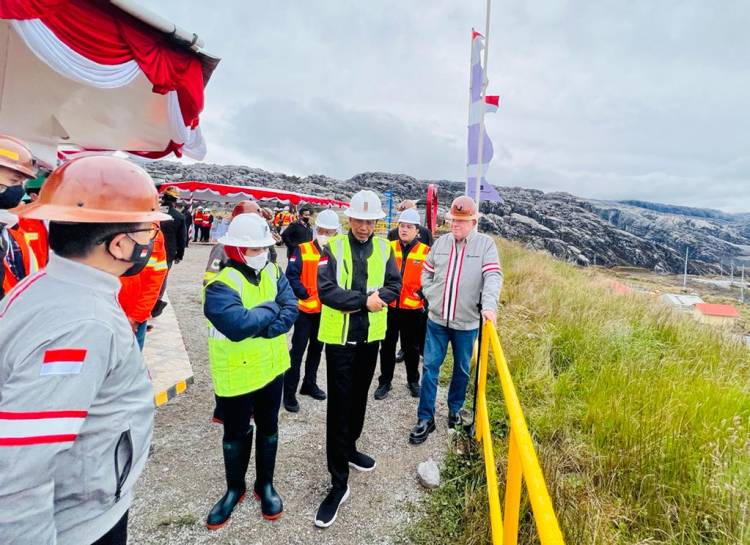 Tiba di Grasberg, Presiden Melihat Sejarah Pertambangan PT. Freeport Indonesia