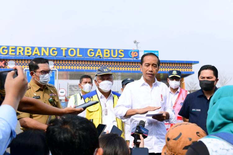 Presiden Jokowi: Indonesia Harus Tetap Waspadai Pandemi Covid-19
