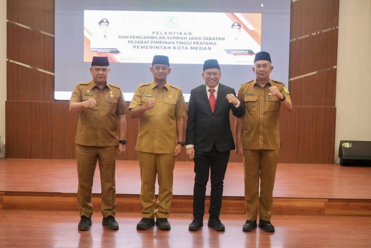 Laksamana Putra Siregar Dilantik Jadi Kepala Dinas Perpustakaan dan Arsip Kota Medan