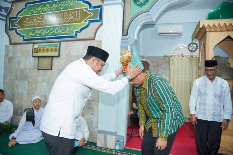 Tidak Hanya Jamaah, Bobby Nasution Ingin Program Masjid Mandiri Bermanfaat Bagi Warga Sekitar
