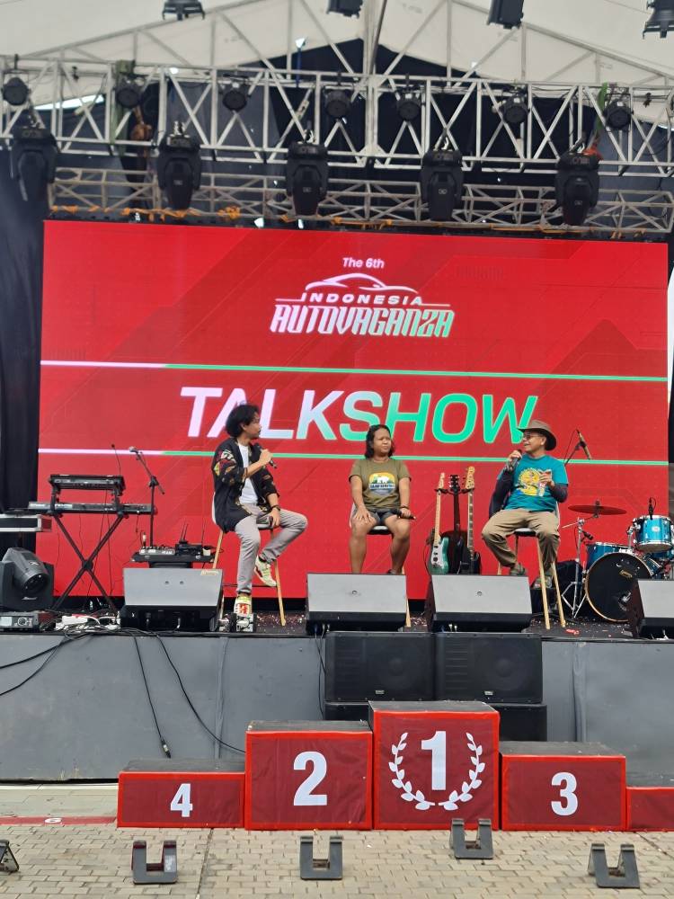 Komunitas Gajah Kemping Selenggarakan Talk Show di Autovaganza