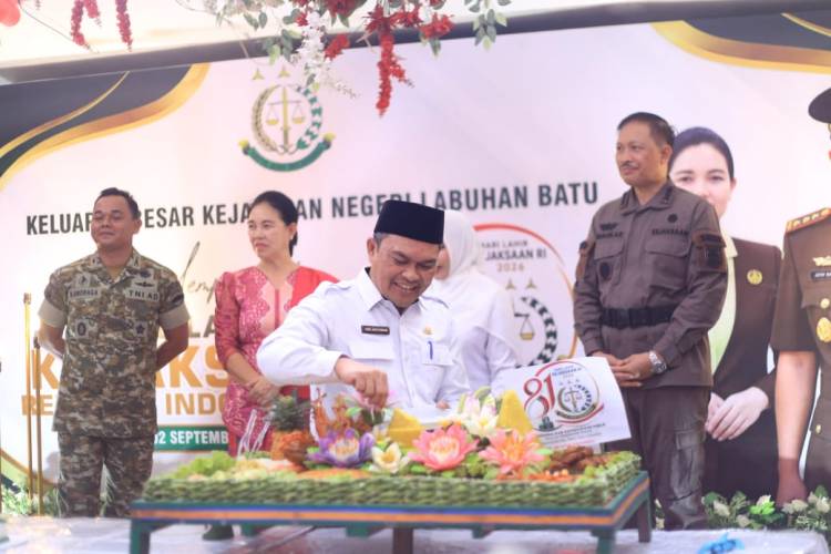 Bupati Labuhanbatu Hadiri Peringatan Hari Lahir Kejaksaan Republik Indonesia Ke-81