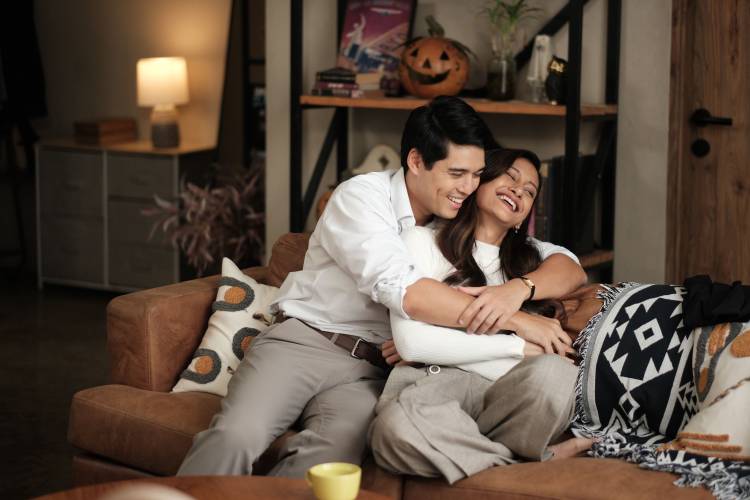 Episode 4 WeTV Original Tante Sonya: Maxime Bouttier Menyimpan Masa Lalu Saat Raihaanun Membuka Hati