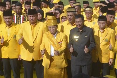 Setnov :Tanggapi Curahan Hati Mereka