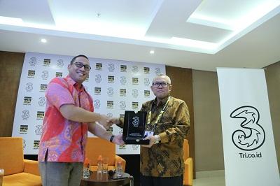  Hadirkan Solusi Komunikasi Hemat untuk Jamaah Haji dan Umroh
