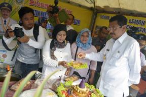 Toko Tani Indonesia dan Galeri Pangan Lokal Khas Sumut Dibuka  