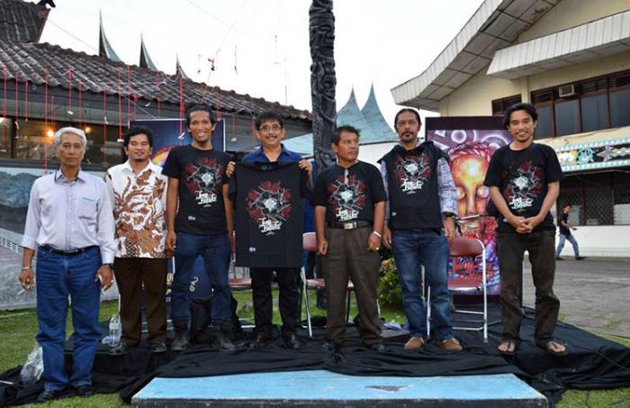  Ritual Topeng Dalam Seni Pertunjukan