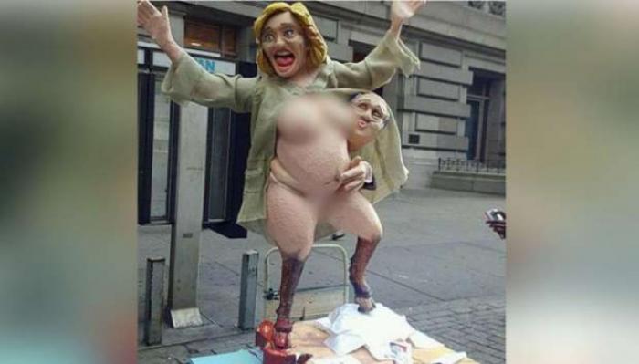 Heboh! Ini Penampakan Patung Hillary Clinton di Jalanan New York