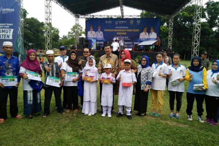 Gubernur Ajak Masyarakat Peduli Hidup Sehat