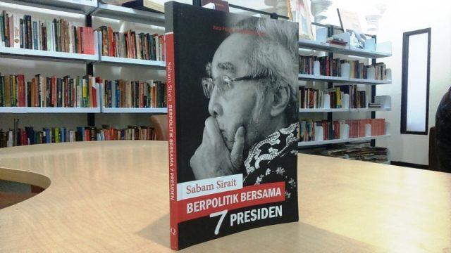 Sabam Sirait Kembali Terbitkan Buku