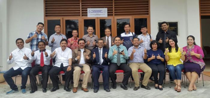 Pdt. Midian KH Sirait Resmikan Kantor Paguyuban Sarjana Hukum dan Bantuan Hukum HKBP Distrik VIII DKI Jakarta