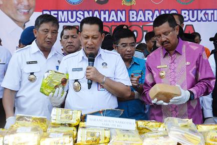 Buwas Musnahkan 191 Kg Sabu, 43.450 Ekstasi Serta 520 Kg Ganja