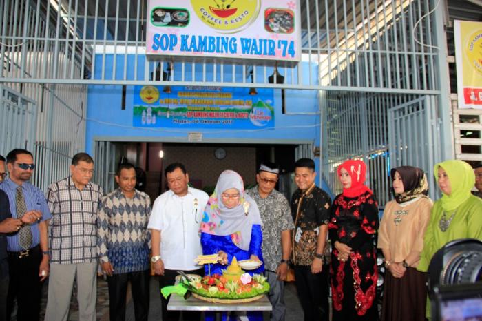 Gerai Sop Kambing 74 Coffe dan Resto Hadir di Medan