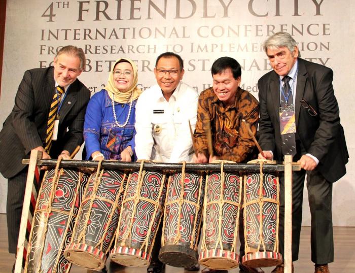 Dihadiri Wakil Wali Kota Medan, Komperensi Internasional Friendly City yang Digelar di USU